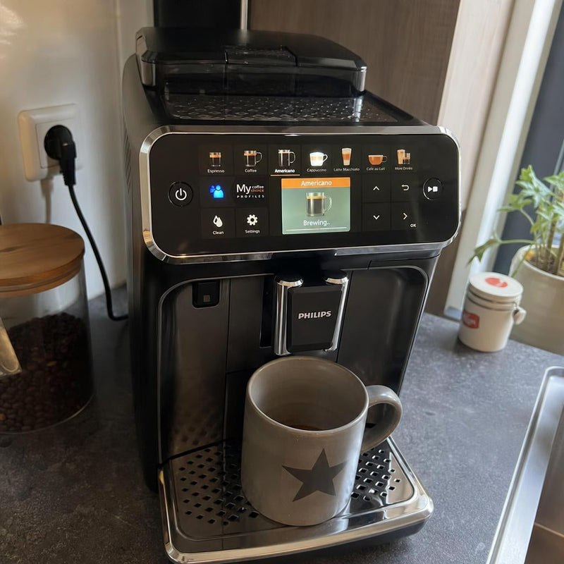 Macchina solida, il caffè potrebbe essere più caldo